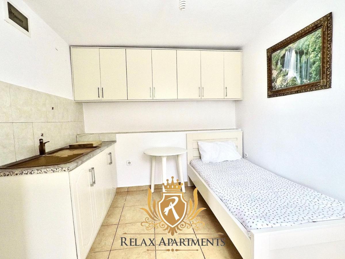 Paradise Palm Beach Apartment In Саранде Екстериор снимка