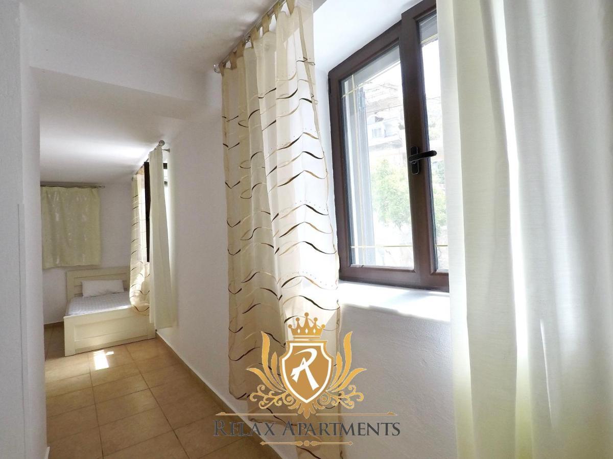 Paradise Palm Beach Apartment In Саранде Екстериор снимка