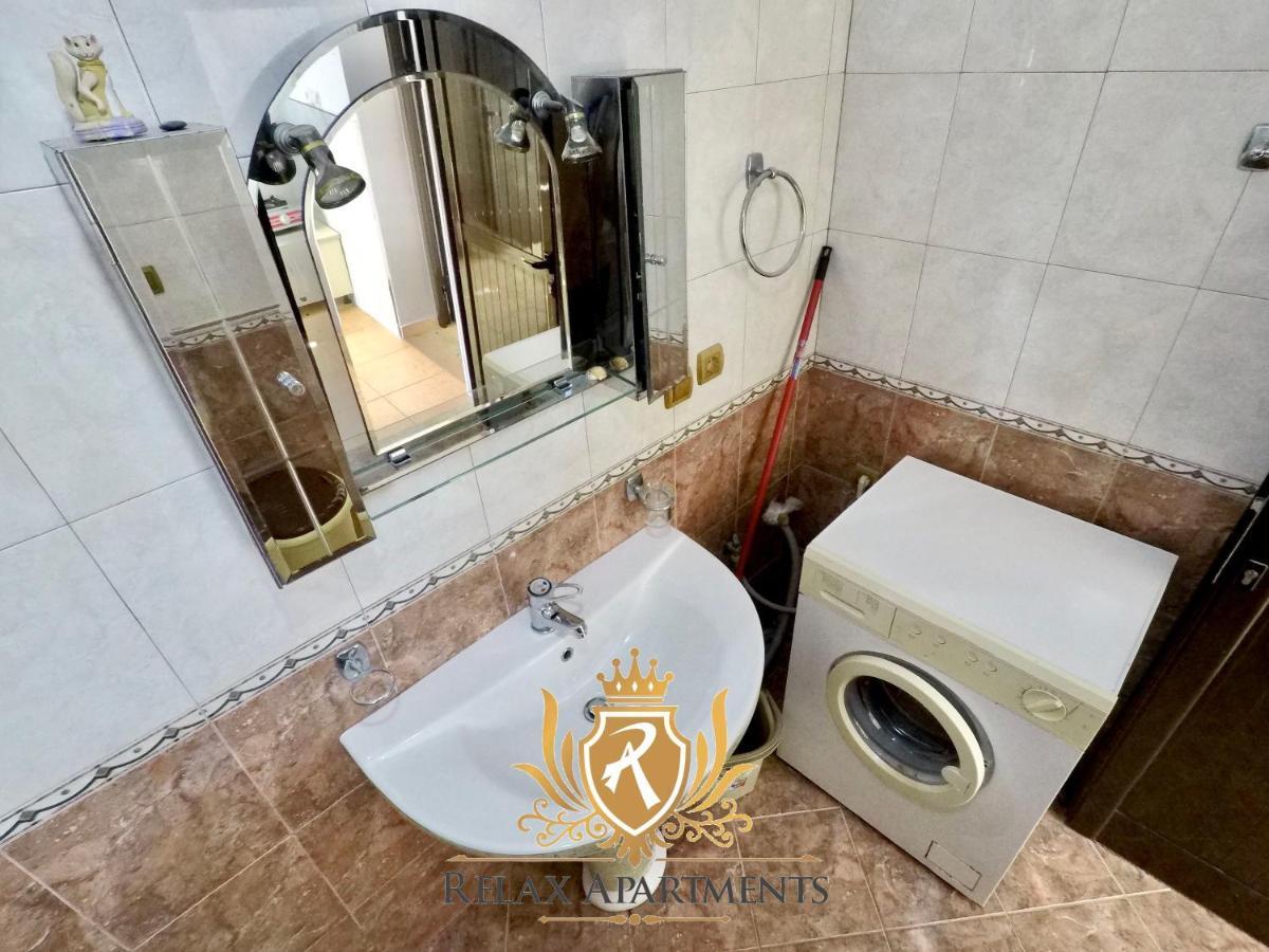 Paradise Palm Beach Apartment In Саранде Екстериор снимка